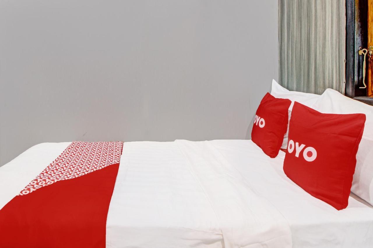 Oyo 92256 Sentosa Residence Джокякарта Екстериор снимка